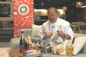 KOOKSLAG: Christophe en Lieven ontdekken hun mystery bag met streekproducten