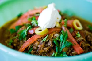 Chili met Antwerpse koffie en kandijsiroop