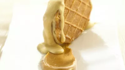 Gevulde lukken, een sabayon van Vlaams roodbruin bier en koffieroom