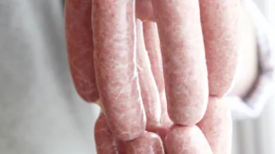 Het is weer zover: Lokerse feesten met Lokerse paardenworsten!