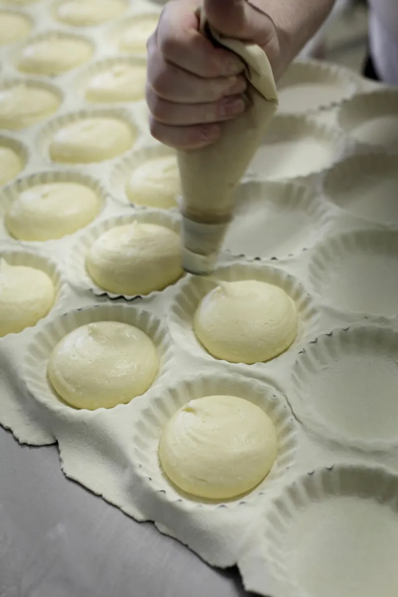 vullen van de Geraardsbergse mattentaart BGA Streekproduct.be
