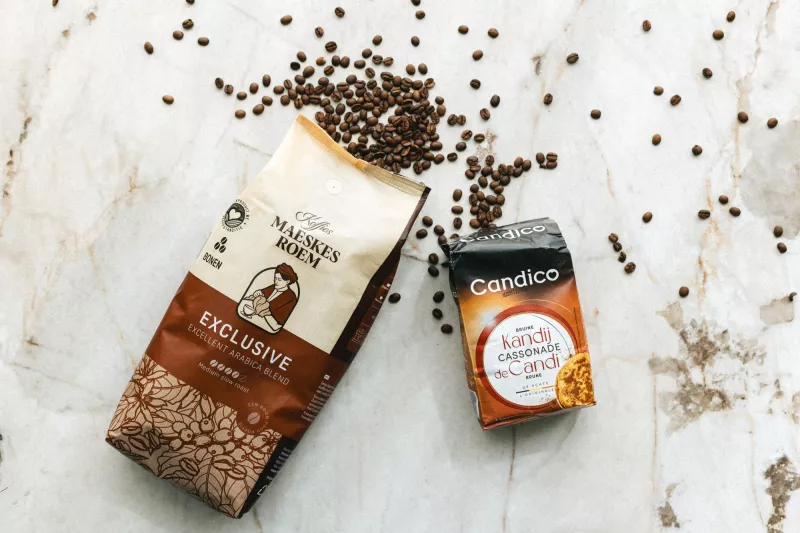 Chocolademousse met koffie & caramelcrunch met kandijsuiker Streekproduct.be