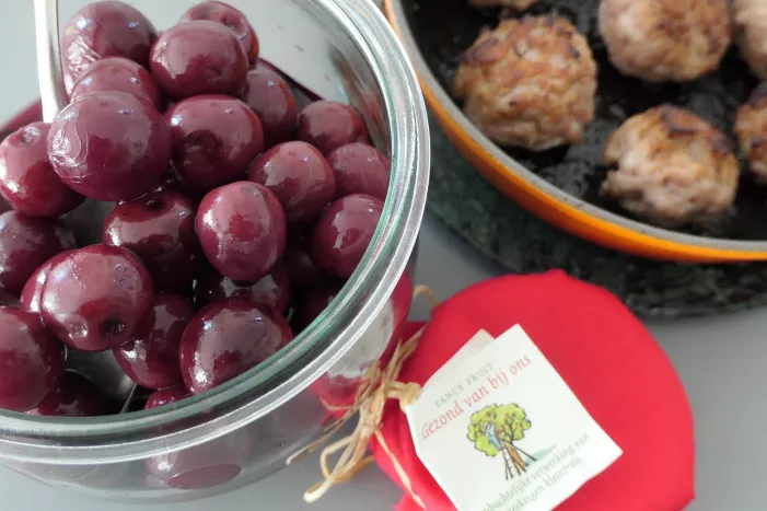 Balletjes met kersen uit Haspengouw Streekproduct.be
