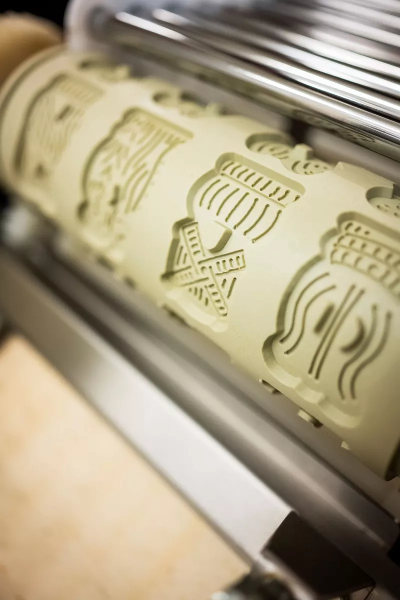 Ambachtelijke Speculaasbakkerij Vanvuchelen Speculaasmolen  Streekproduct.be